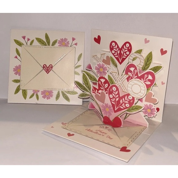 NEW ~SET OF 8~ Different ~Valentine’s  Day ~POP UP CARDS~ HEARTS FLOWERS ~SEALED - Picture 13 of 16